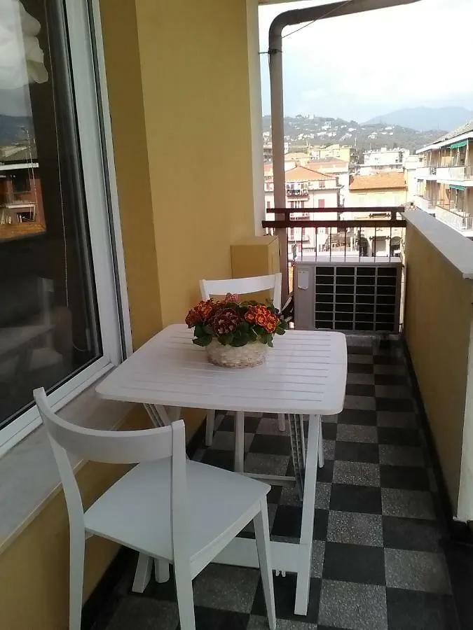Gim House Apartment Chiavari Italy