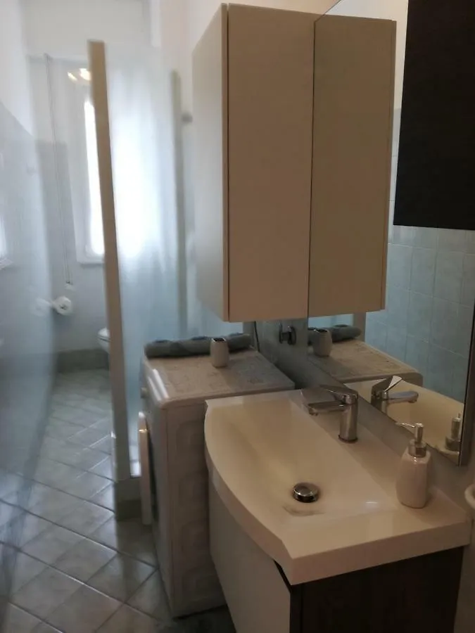 Gim House Lägenhet Chiavari